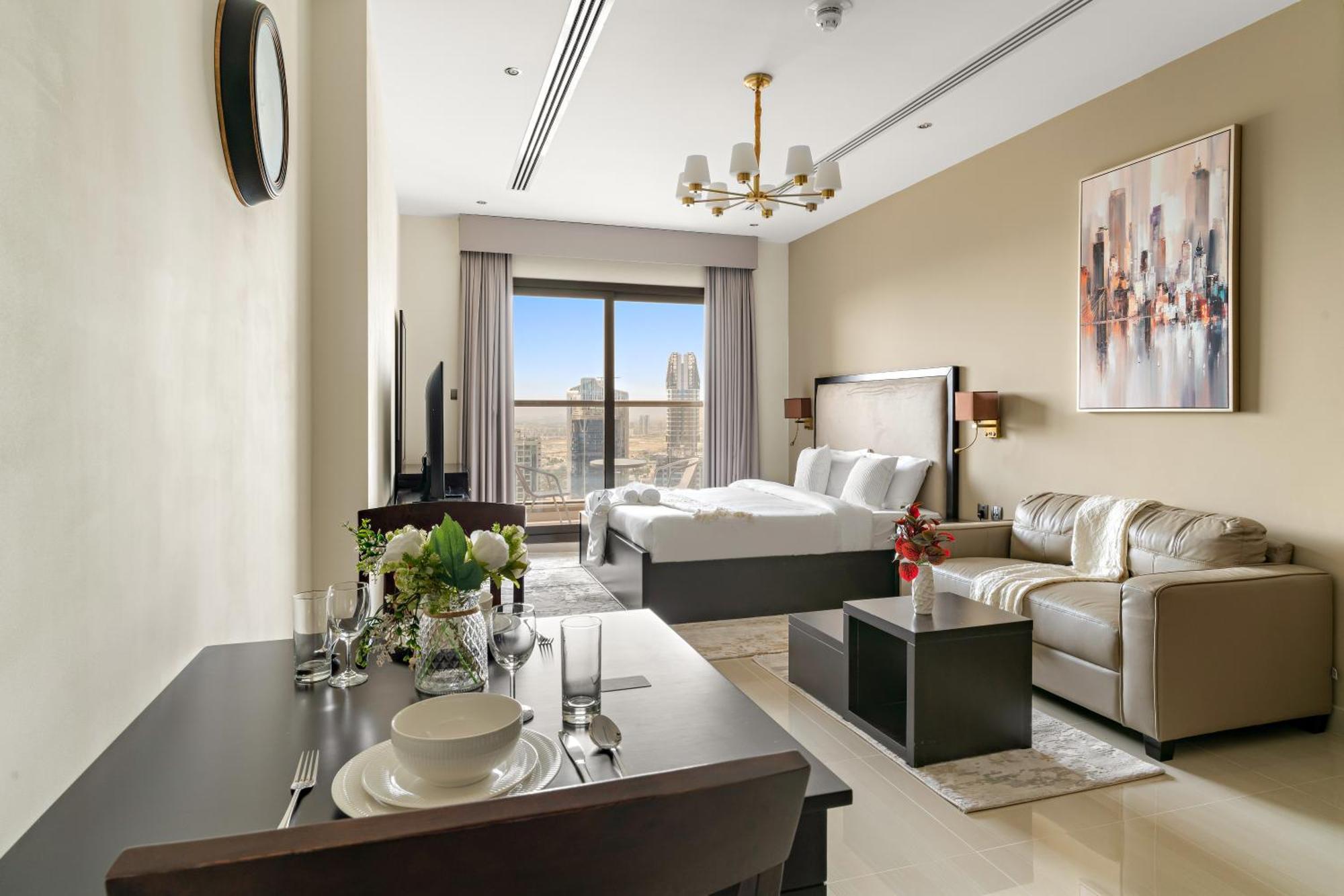 Cozy In Downtown Apartment *